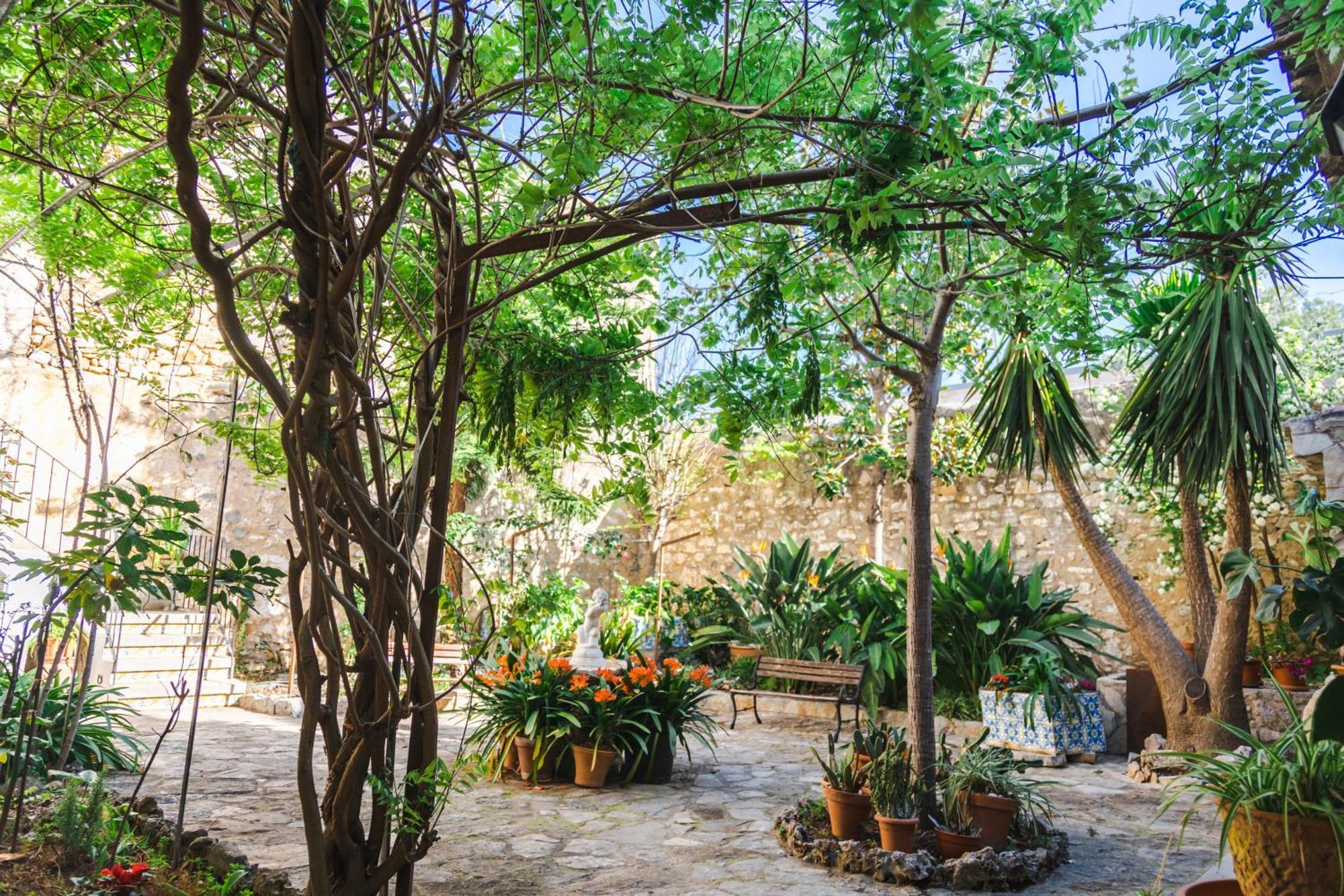 فيلا Casa Capitan Indalecio. Salsadella المظهر الخارجي الصورة